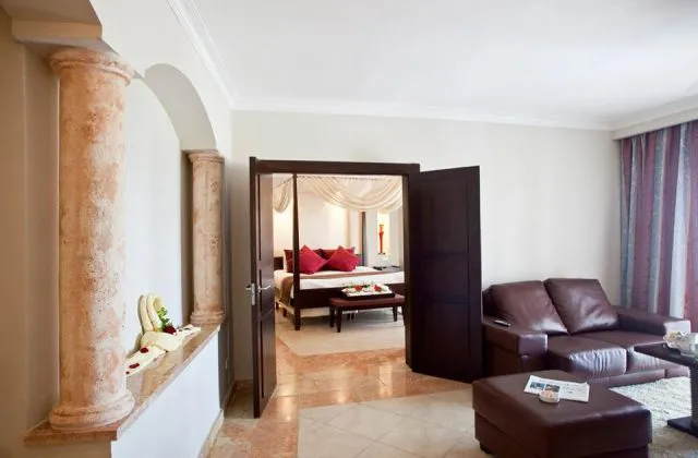 Majestic Elegance Punta Cana Suite sala
